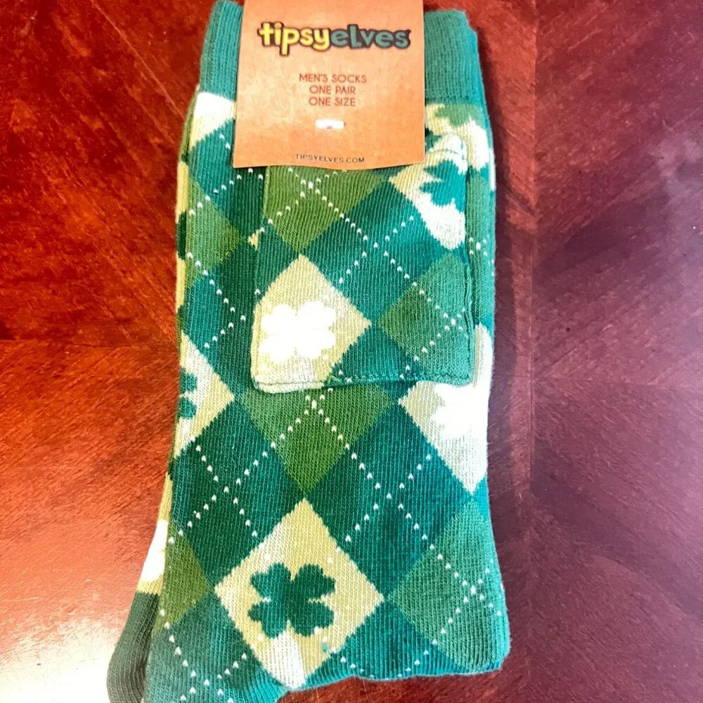 Tipsy Elves Mens Argyle Clover Socks With Bottle Pocket One Size‎ Cotton